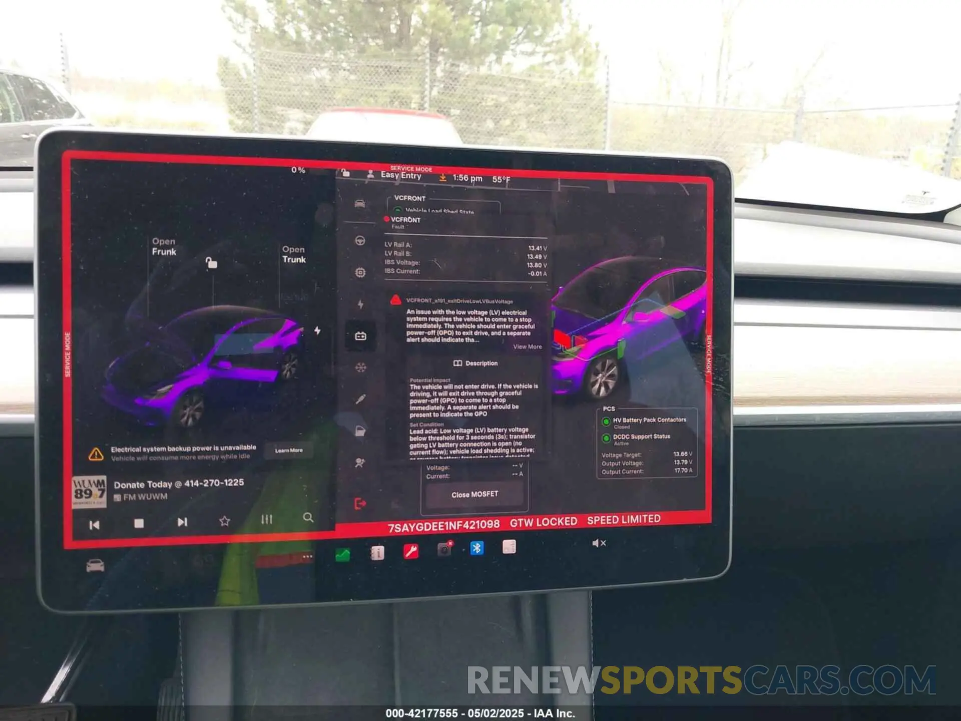 18 Photograph of a damaged car 7SAYGDEE1NF421098 TESLA MODEL Y 2022