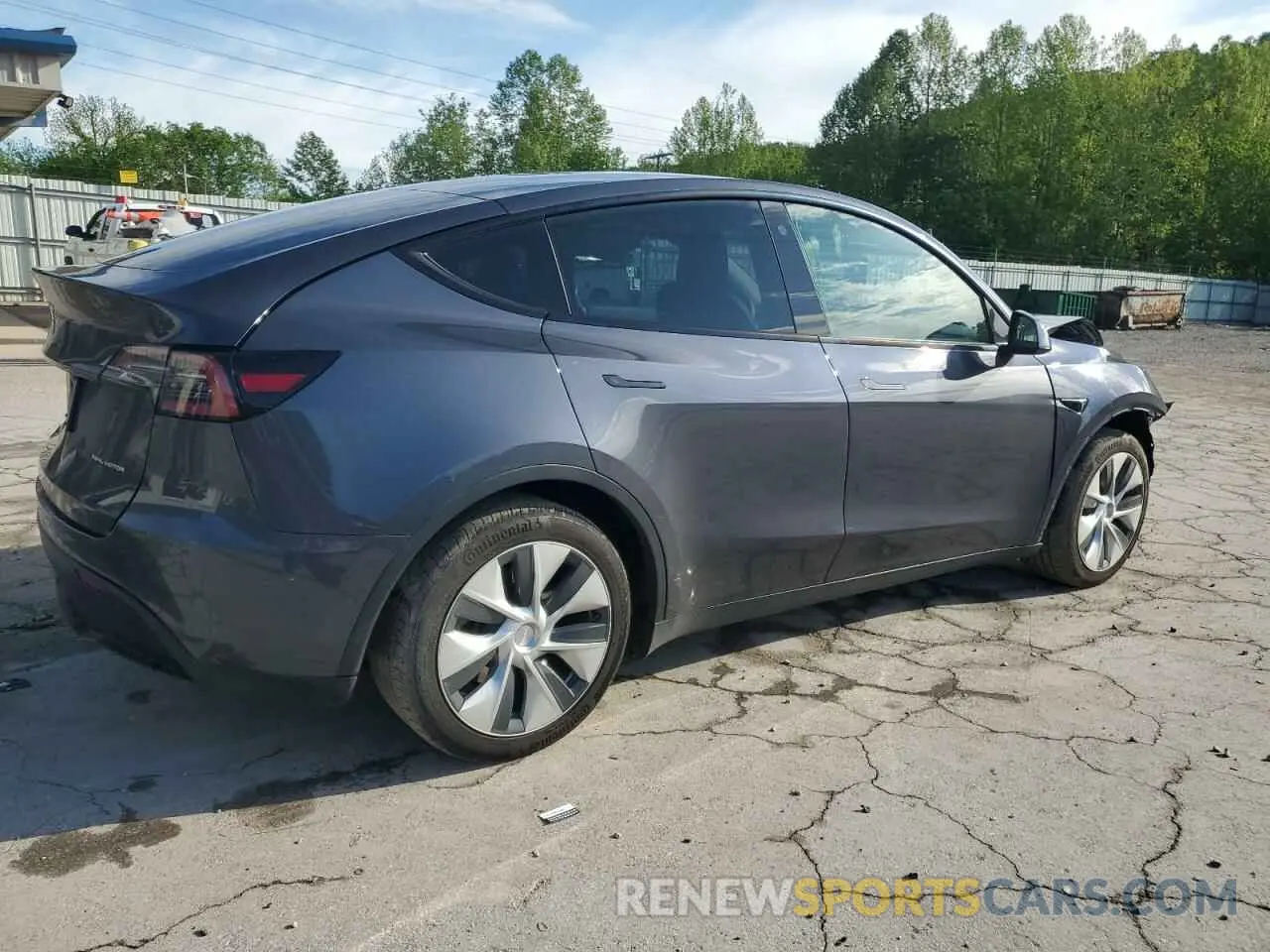 3 Photograph of a damaged car 7SAYGDEE1NF430383 TESLA MODEL Y 2022
