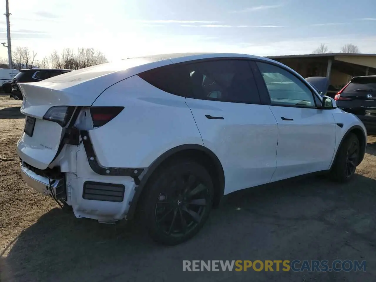 3 Photograph of a damaged car 7SAYGDEE1NF435518 TESLA MODEL Y 2022