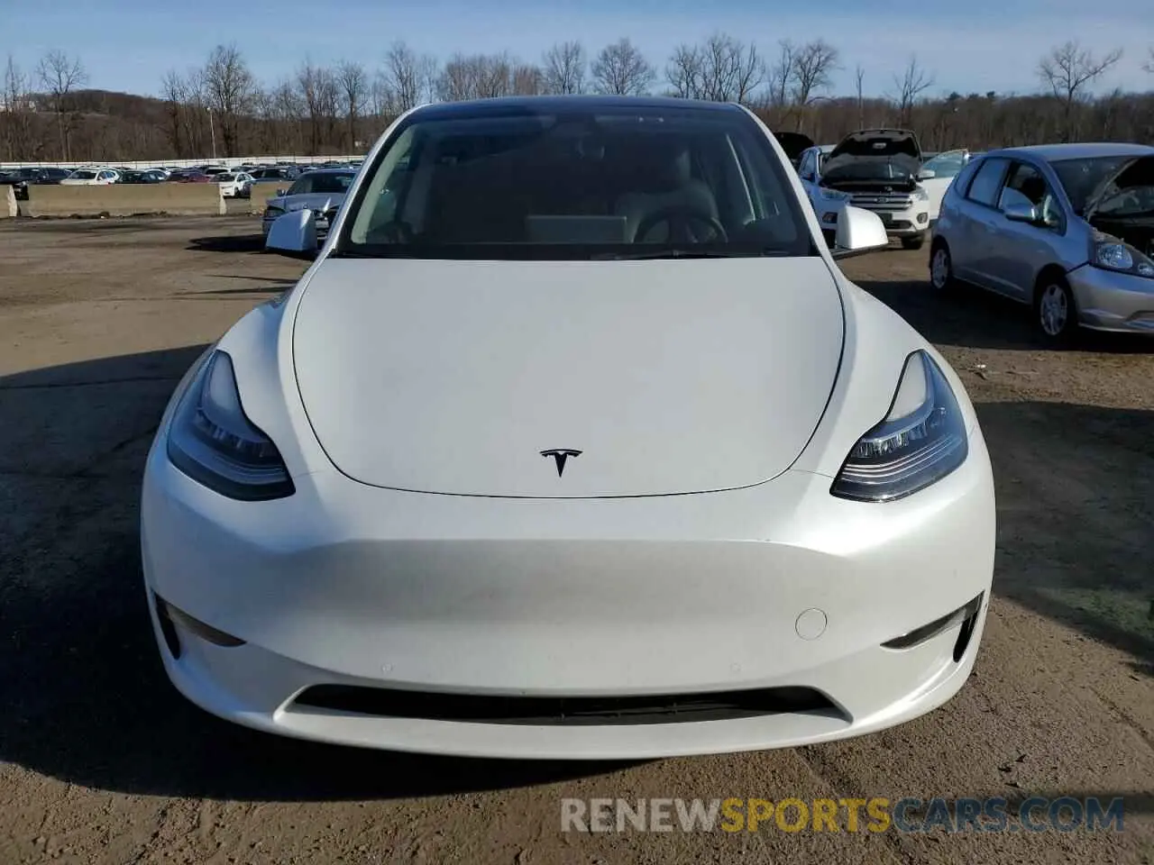 5 Photograph of a damaged car 7SAYGDEE1NF435518 TESLA MODEL Y 2022