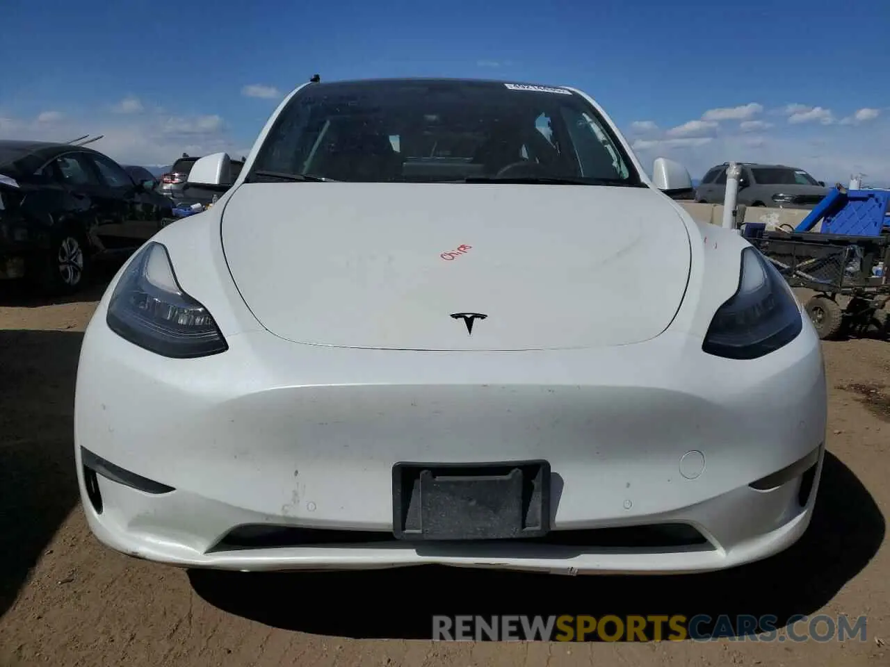 5 Photograph of a damaged car 7SAYGDEE1NF480278 TESLA MODEL Y 2022