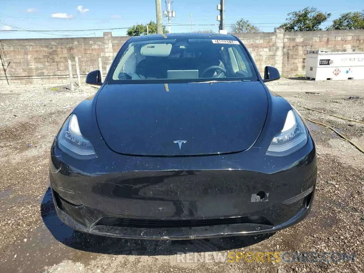 5 Photograph of a damaged car 7SAYGDEE1NF480796 TESLA MODEL Y 2022