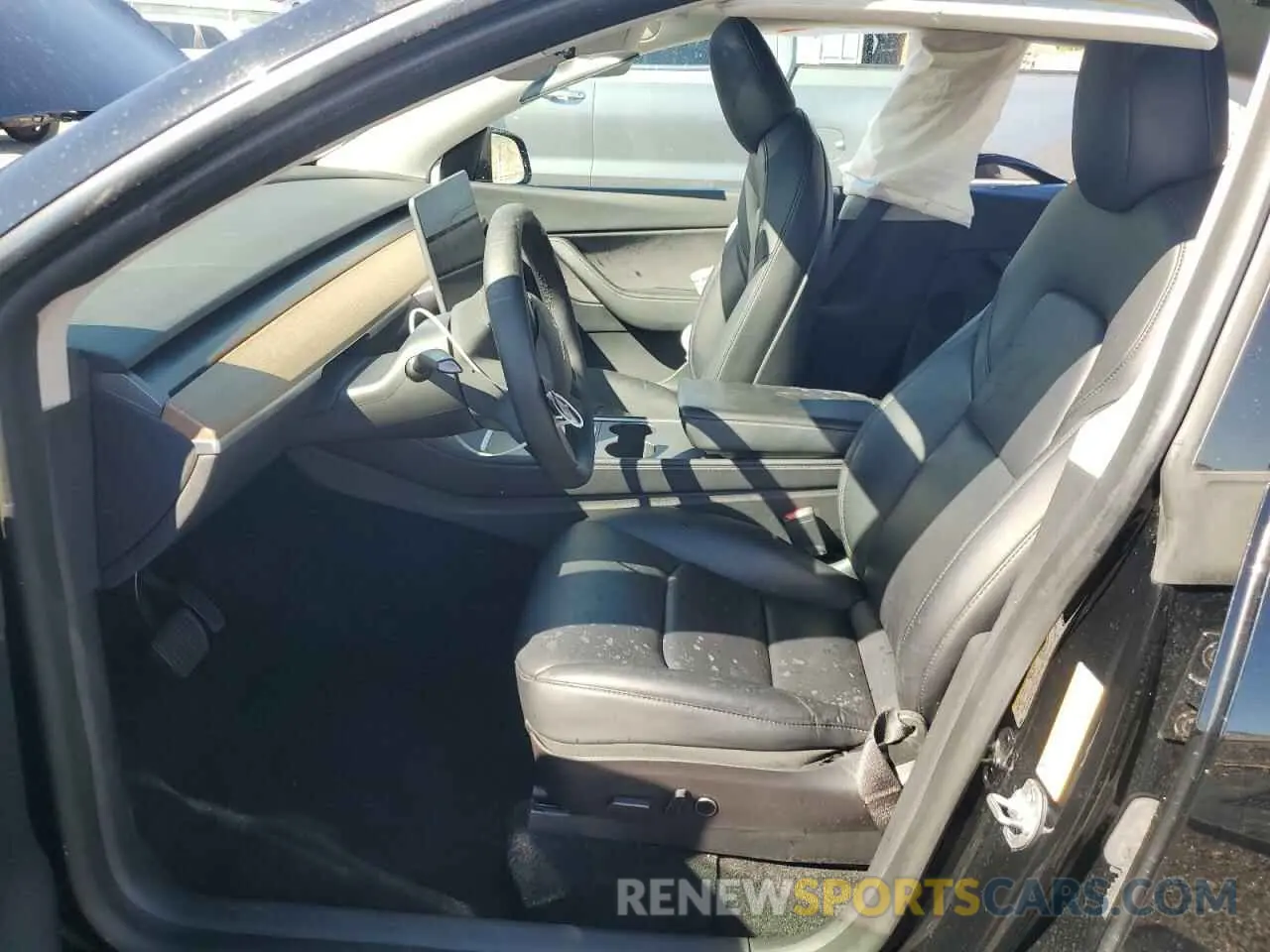 7 Photograph of a damaged car 7SAYGDEE1NF480796 TESLA MODEL Y 2022