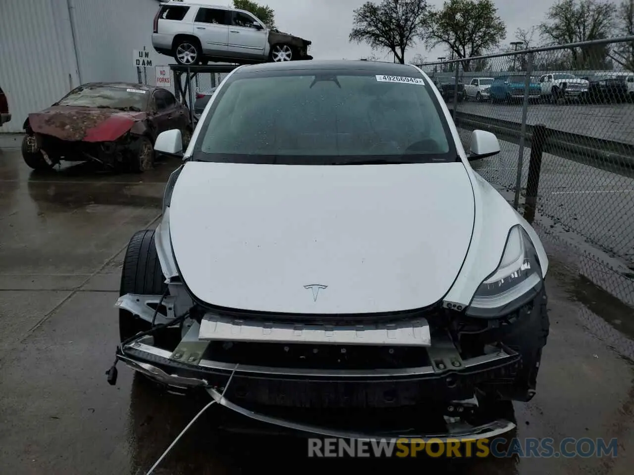 5 Photograph of a damaged car 7SAYGDEE1NF491488 TESLA MODEL Y 2022