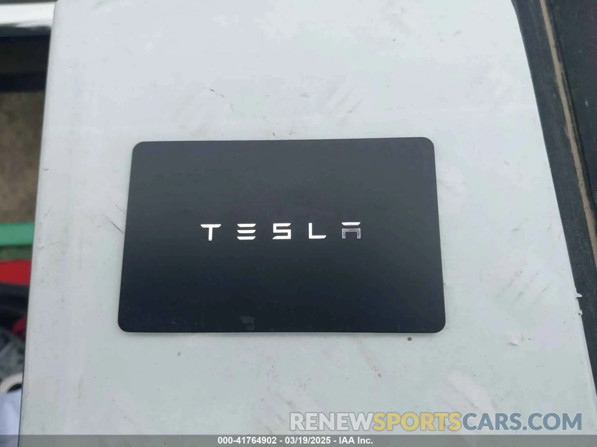 11 Photograph of a damaged car 7SAYGDEE1NF506619 TESLA MODEL Y 2022