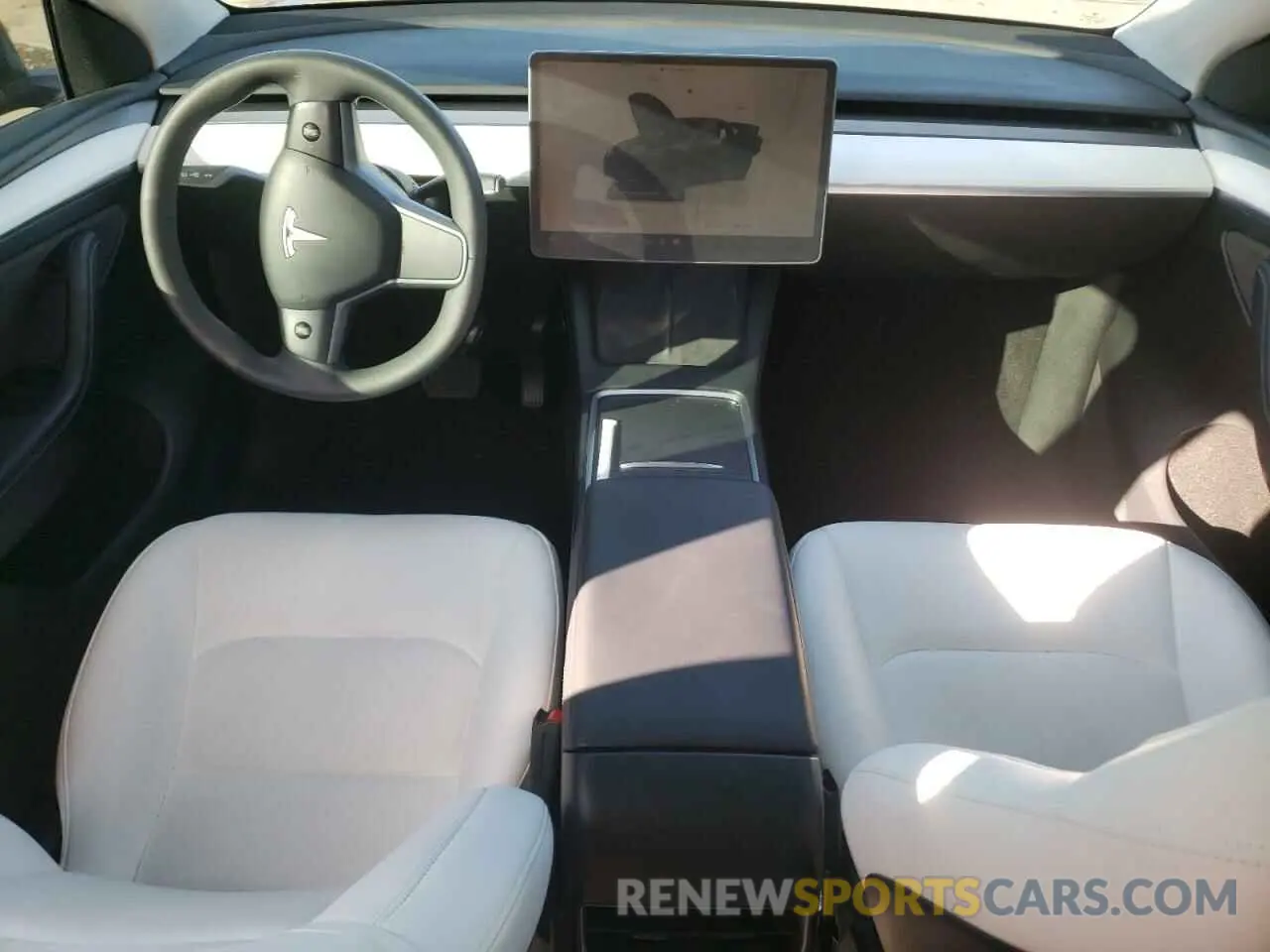 8 Photograph of a damaged car 7SAYGDEE1NF543623 TESLA MODEL Y 2022