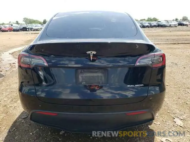 6 Photograph of a damaged car 7SAYGDEE2NA008622 TESLA MODEL Y 2022