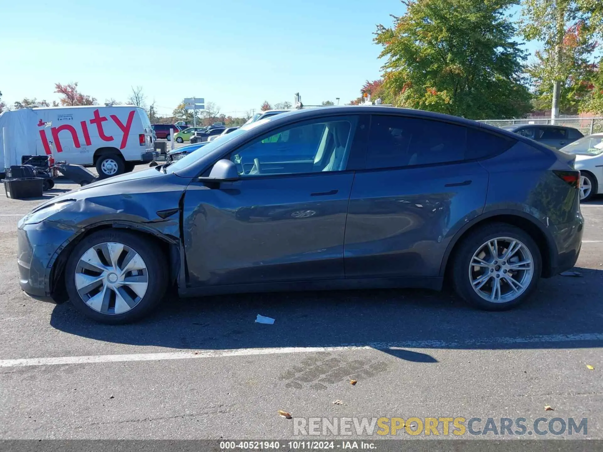 14 Photograph of a damaged car 7SAYGDEE2NA015134 TESLA MODEL Y 2022
