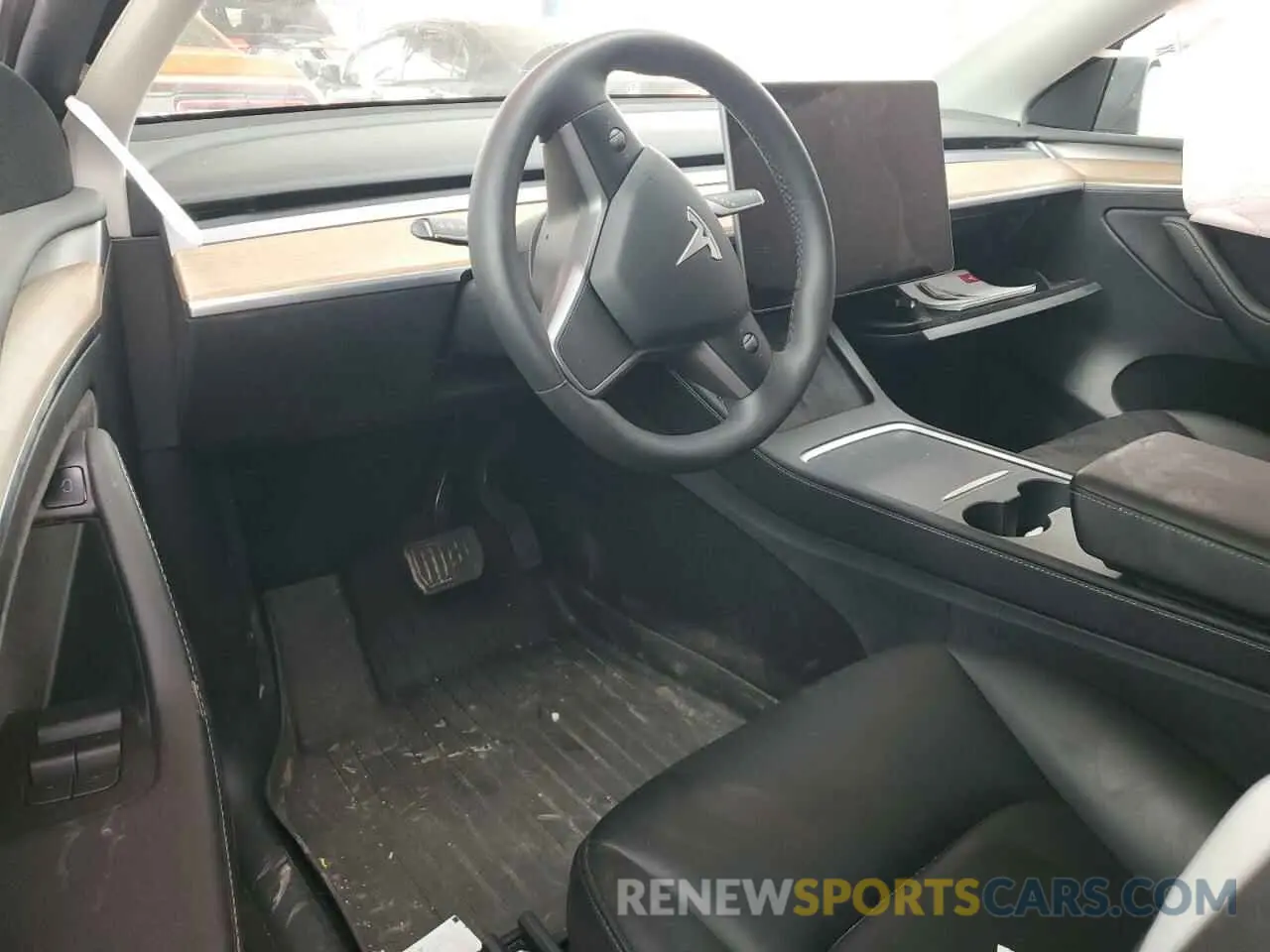 8 Photograph of a damaged car 7SAYGDEE2NA015277 TESLA MODEL Y 2022