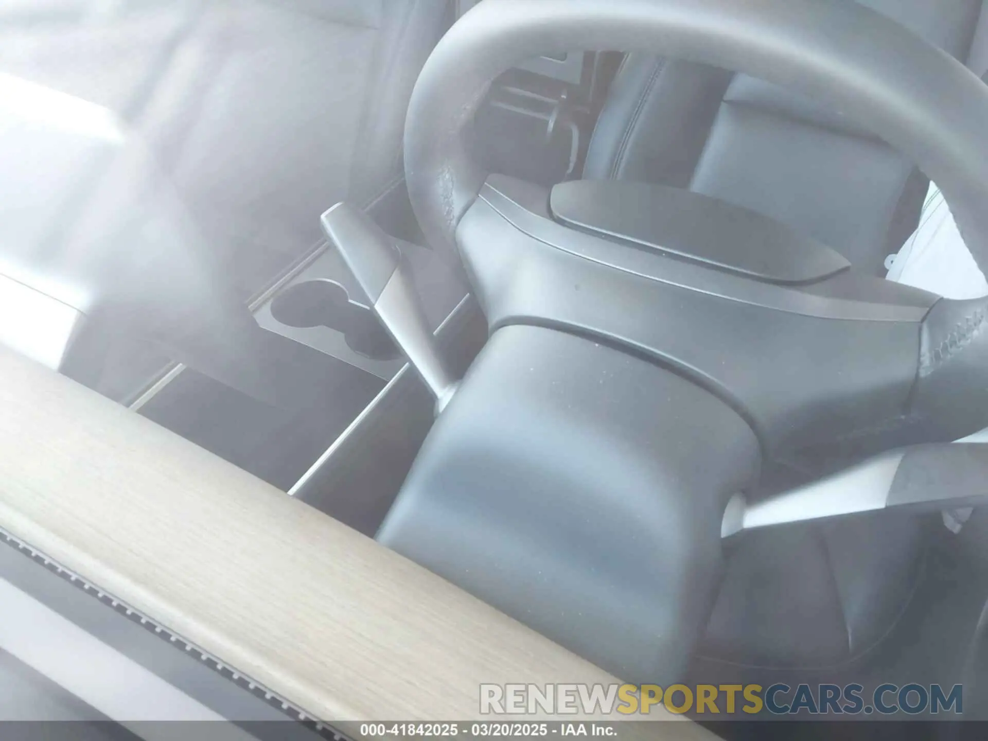 14 Photograph of a damaged car 7SAYGDEE2NA017434 TESLA MODEL Y 2022