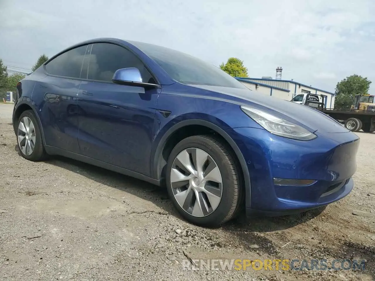 4 Photograph of a damaged car 7SAYGDEE2NA020396 TESLA MODEL Y 2022