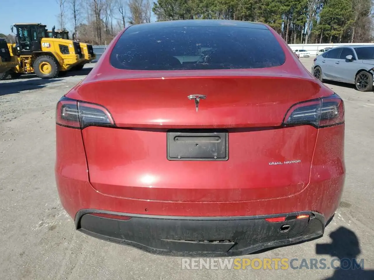 6 Photograph of a damaged car 7SAYGDEE2NA021645 TESLA MODEL Y 2022