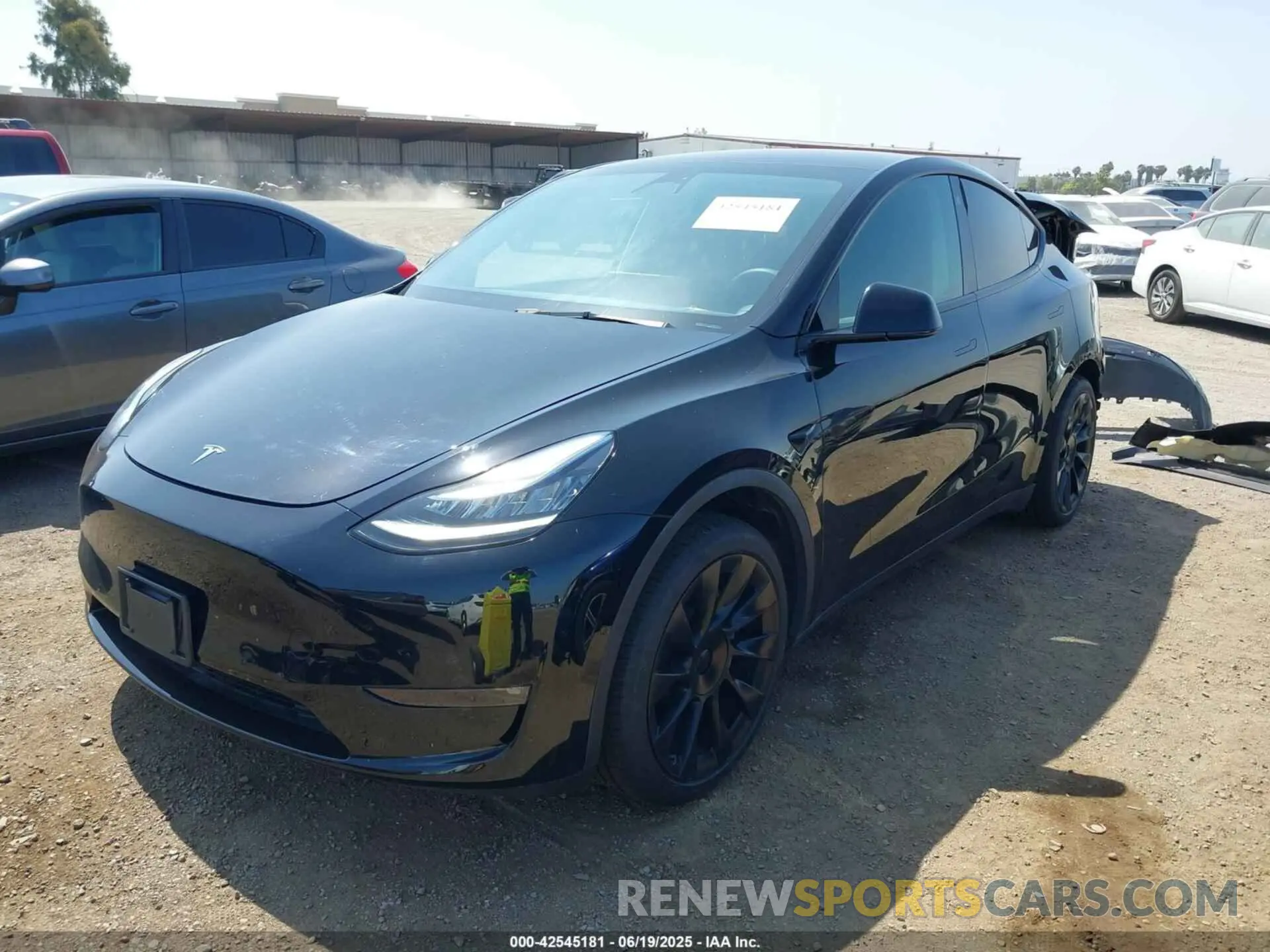 2 Photograph of a damaged car 7SAYGDEE2NF359405 TESLA MODEL Y 2022