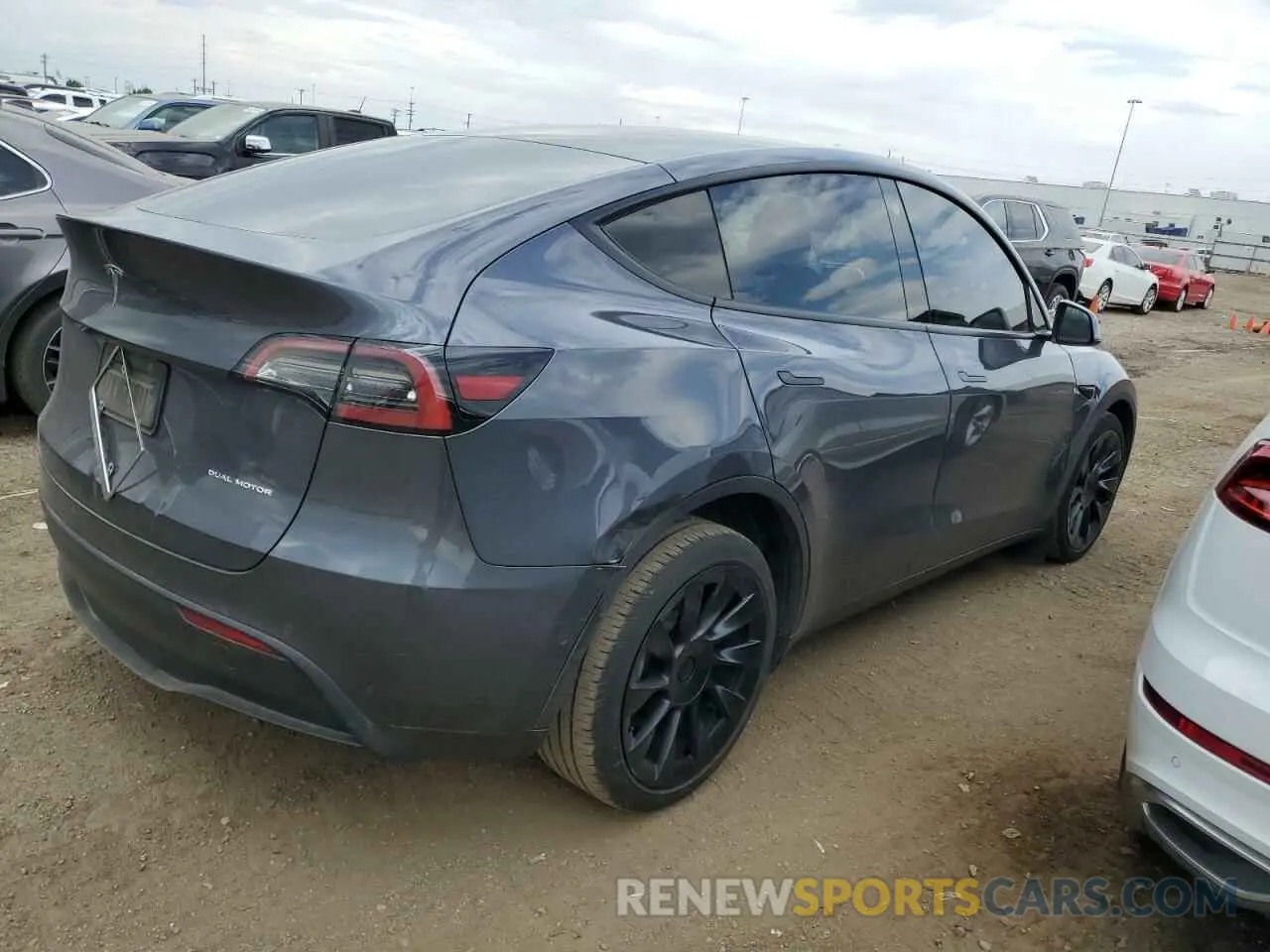 3 Photograph of a damaged car 7SAYGDEE2NF368539 TESLA MODEL Y 2022