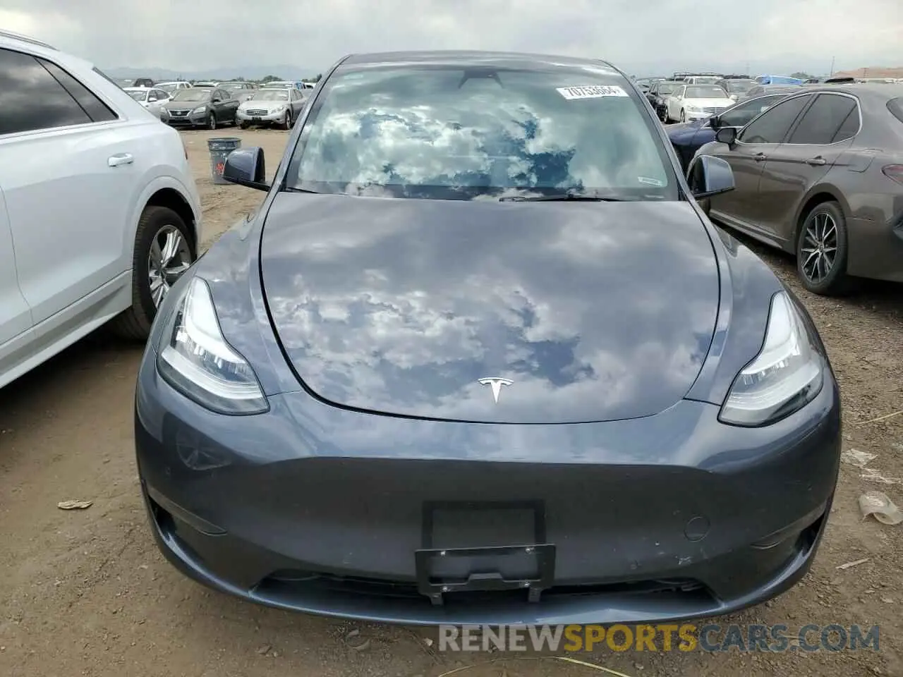 5 Photograph of a damaged car 7SAYGDEE2NF368539 TESLA MODEL Y 2022