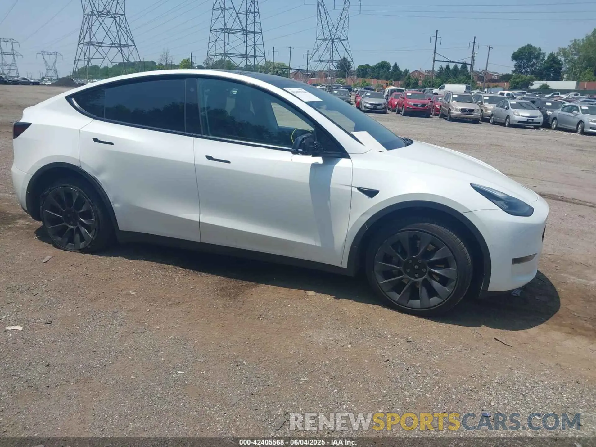 1 Photograph of a damaged car 7SAYGDEE2NF385597 TESLA MODEL Y 2022