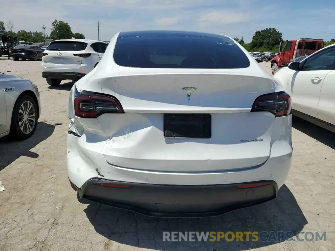 6 Photograph of a damaged car 7SAYGDEE2NF390993 TESLA MODEL Y 2022