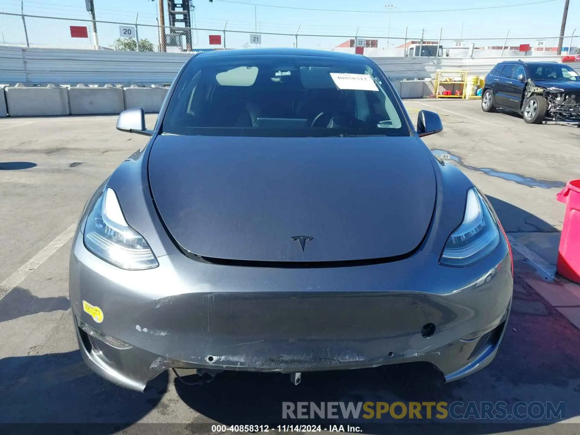 12 Photograph of a damaged car 7SAYGDEE2NF392307 TESLA MODEL Y 2022