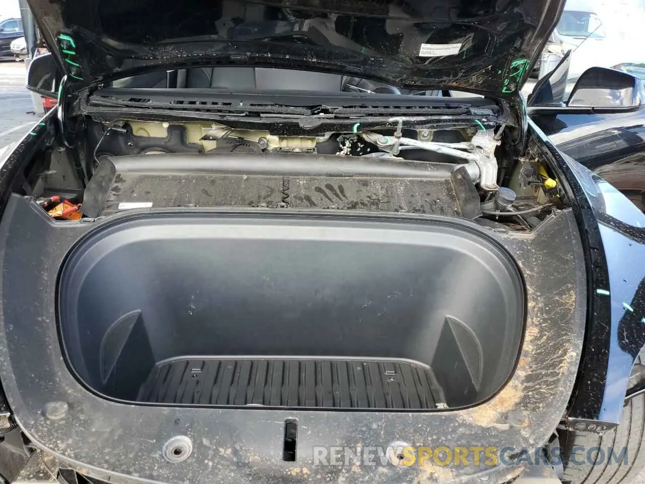 11 Photograph of a damaged car 7SAYGDEE2NF402219 TESLA MODEL Y 2022
