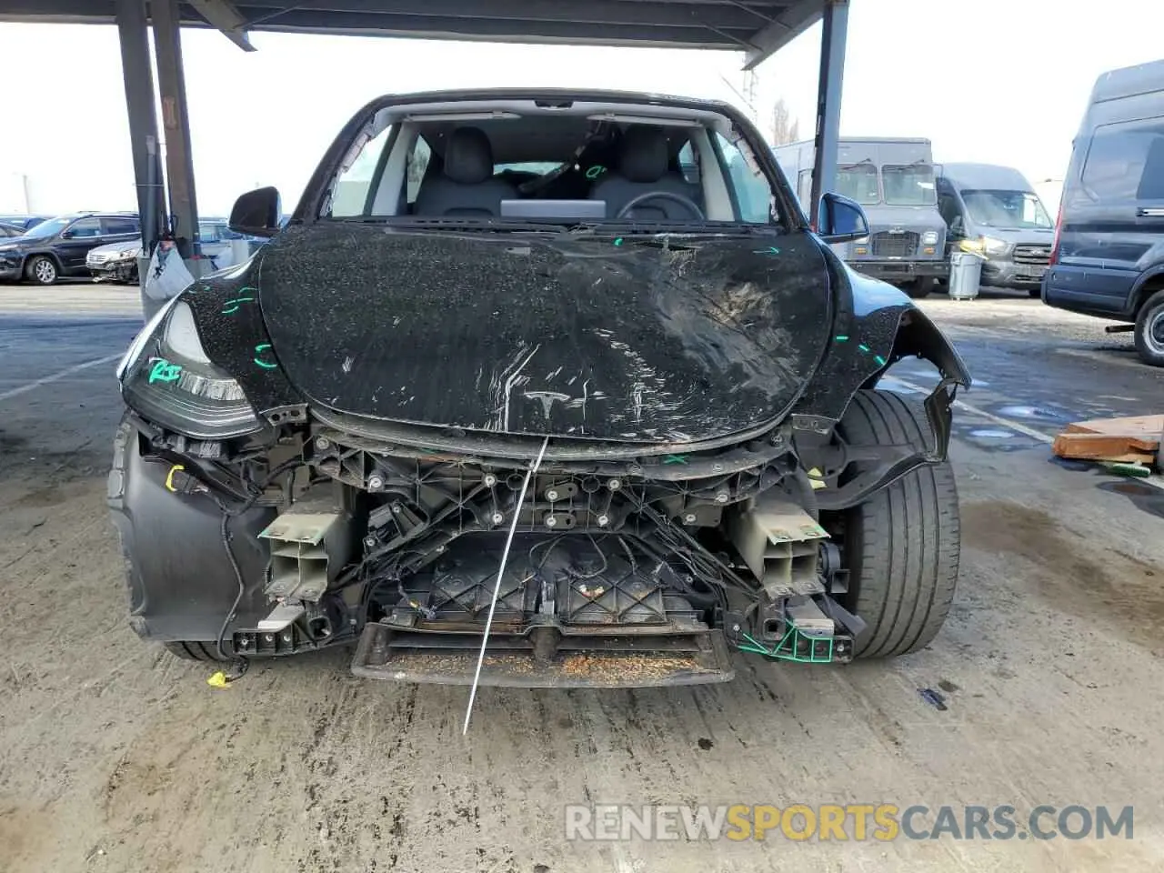 5 Photograph of a damaged car 7SAYGDEE2NF402219 TESLA MODEL Y 2022