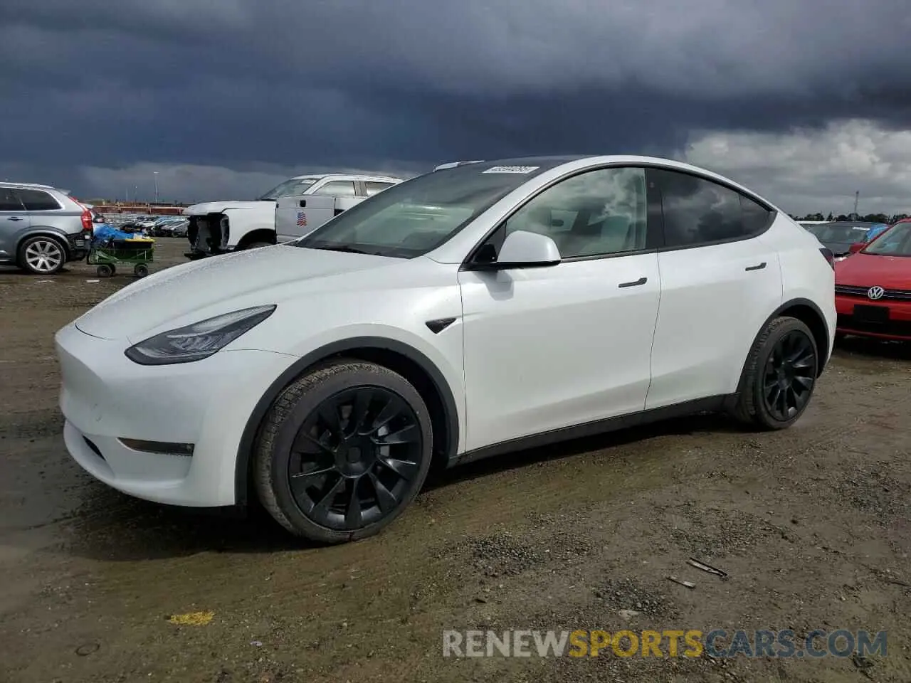 1 Photograph of a damaged car 7SAYGDEE2NF403385 TESLA MODEL Y 2022