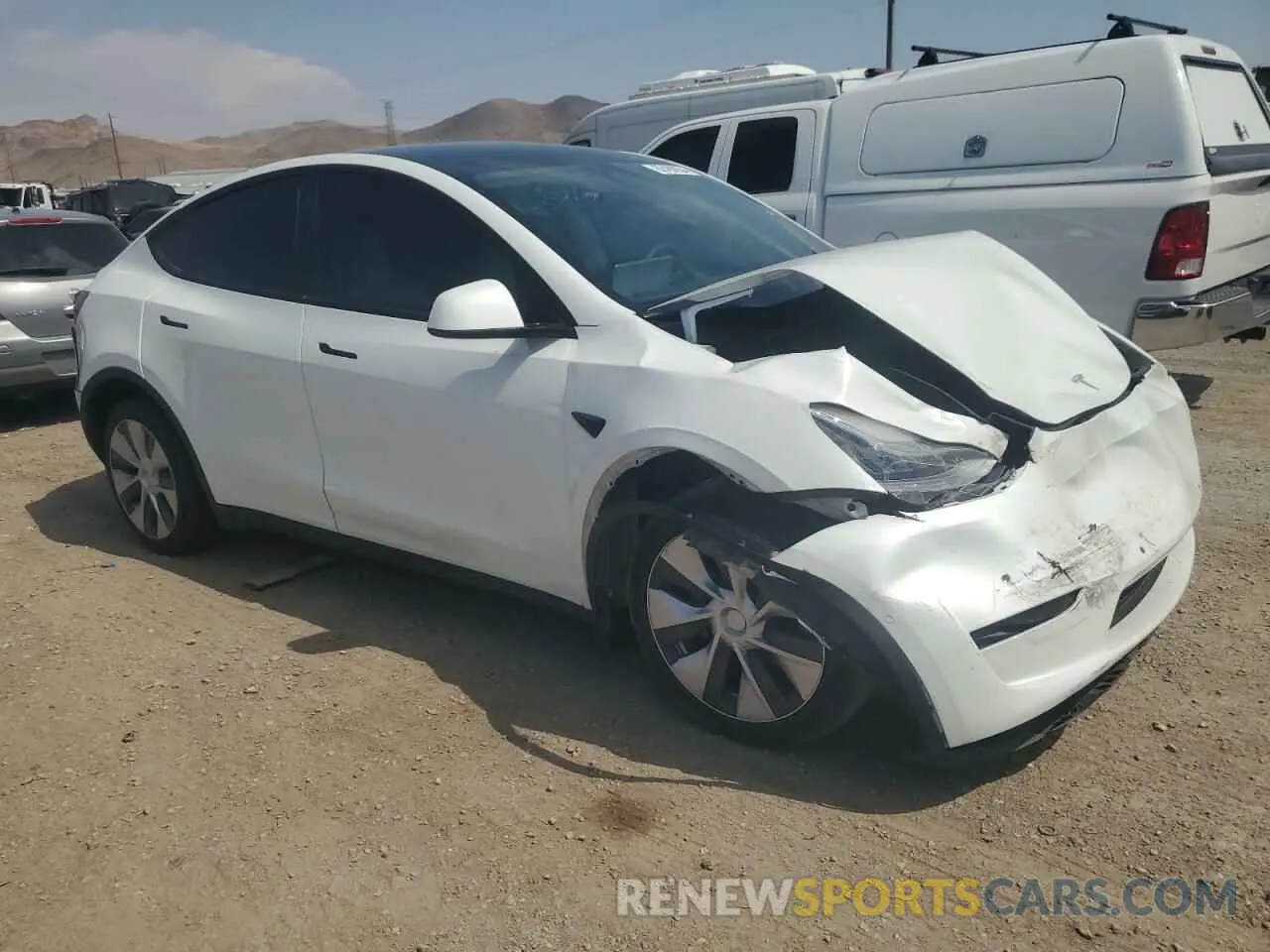 4 Photograph of a damaged car 7SAYGDEE2NF407503 TESLA MODEL Y 2022