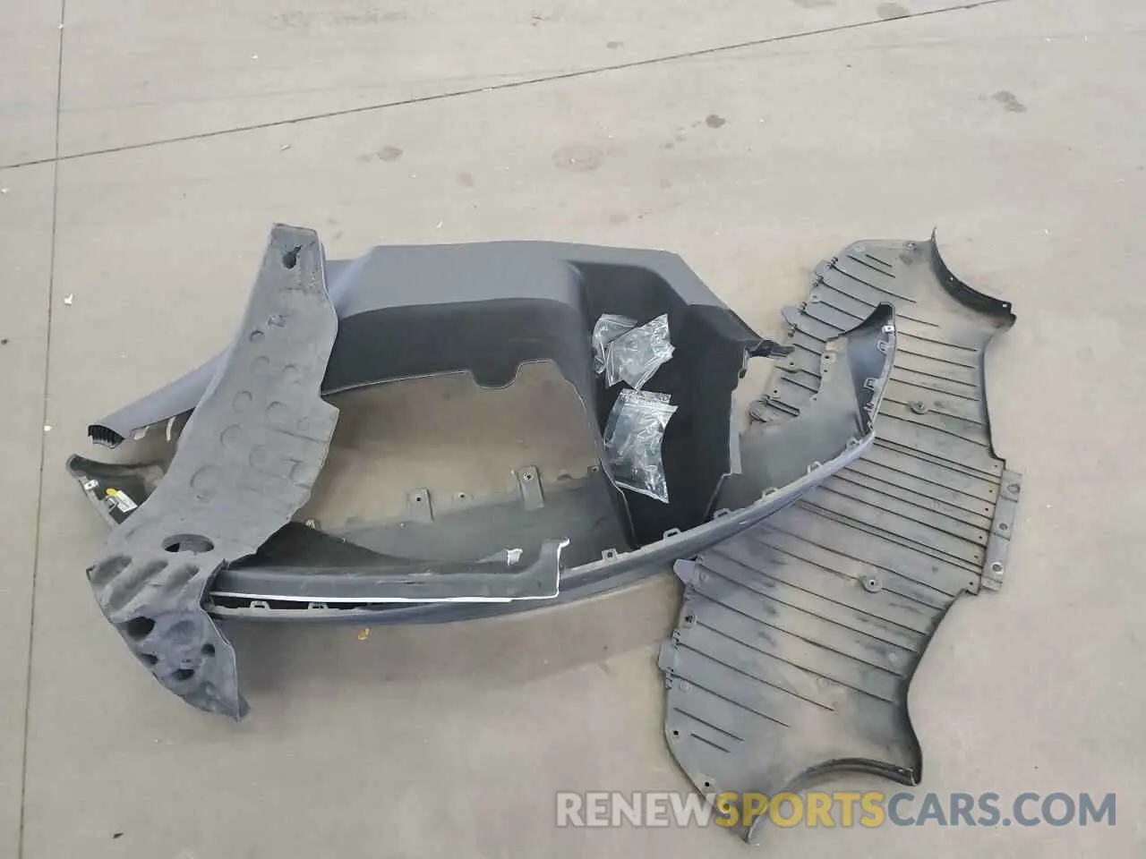 13 Photograph of a damaged car 7SAYGDEE2NF418937 TESLA MODEL Y 2022