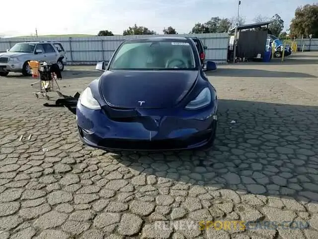 11 Photograph of a damaged car 7SAYGDEE2NF419229 TESLA MODEL Y 2022