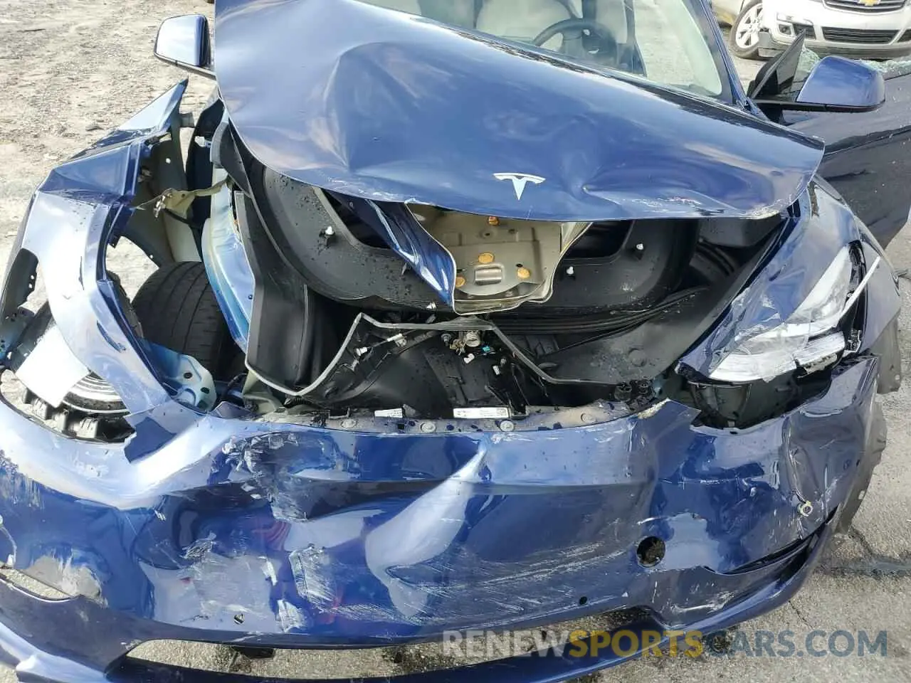 11 Photograph of a damaged car 7SAYGDEE2NF425192 TESLA MODEL Y 2022