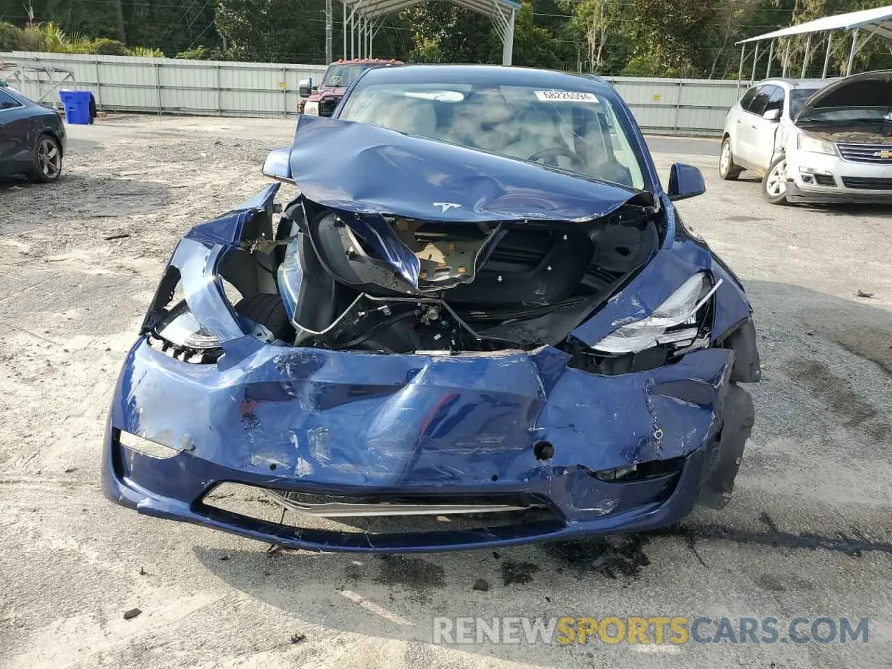 5 Photograph of a damaged car 7SAYGDEE2NF425192 TESLA MODEL Y 2022