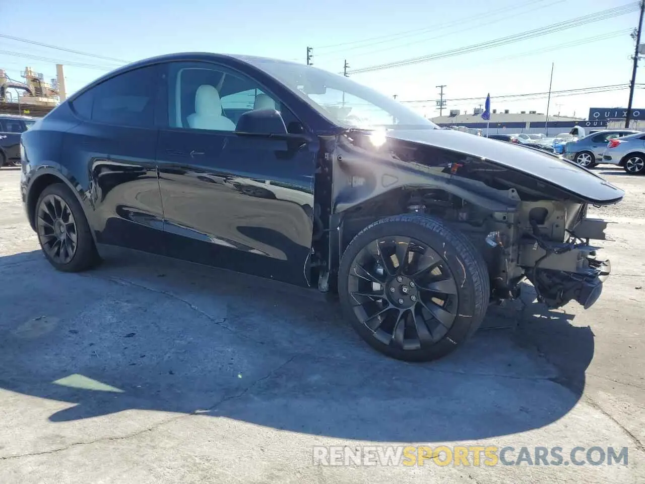 4 Photograph of a damaged car 7SAYGDEE2NF442073 TESLA MODEL Y 2022
