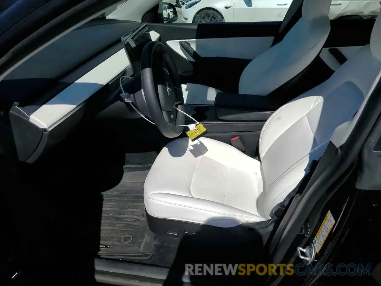 7 Photograph of a damaged car 7SAYGDEE2NF442073 TESLA MODEL Y 2022