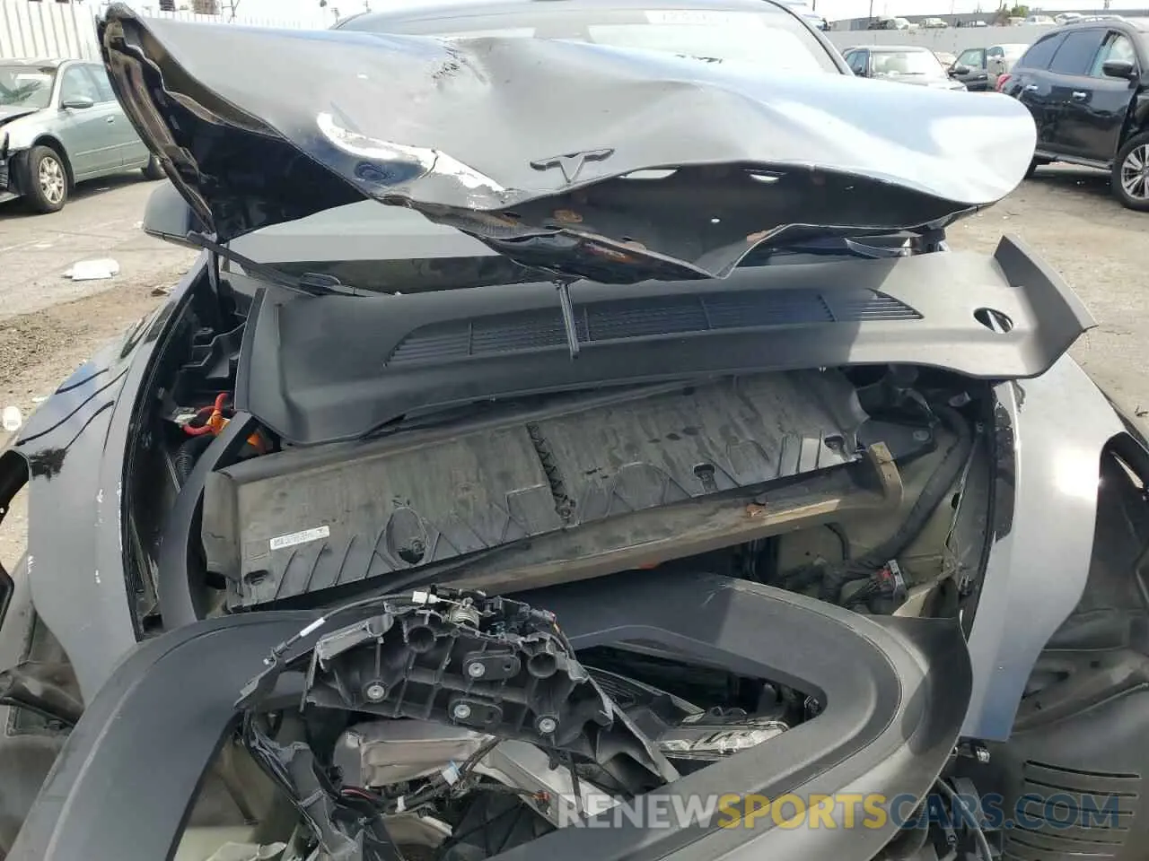 11 Photograph of a damaged car 7SAYGDEE2NF447676 TESLA MODEL Y 2022
