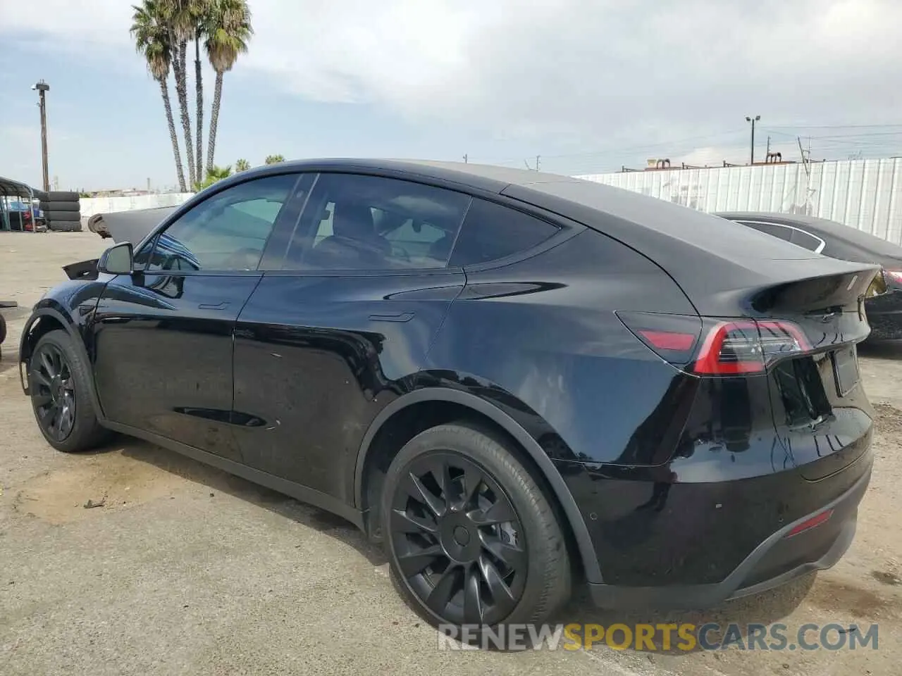 2 Photograph of a damaged car 7SAYGDEE2NF447676 TESLA MODEL Y 2022