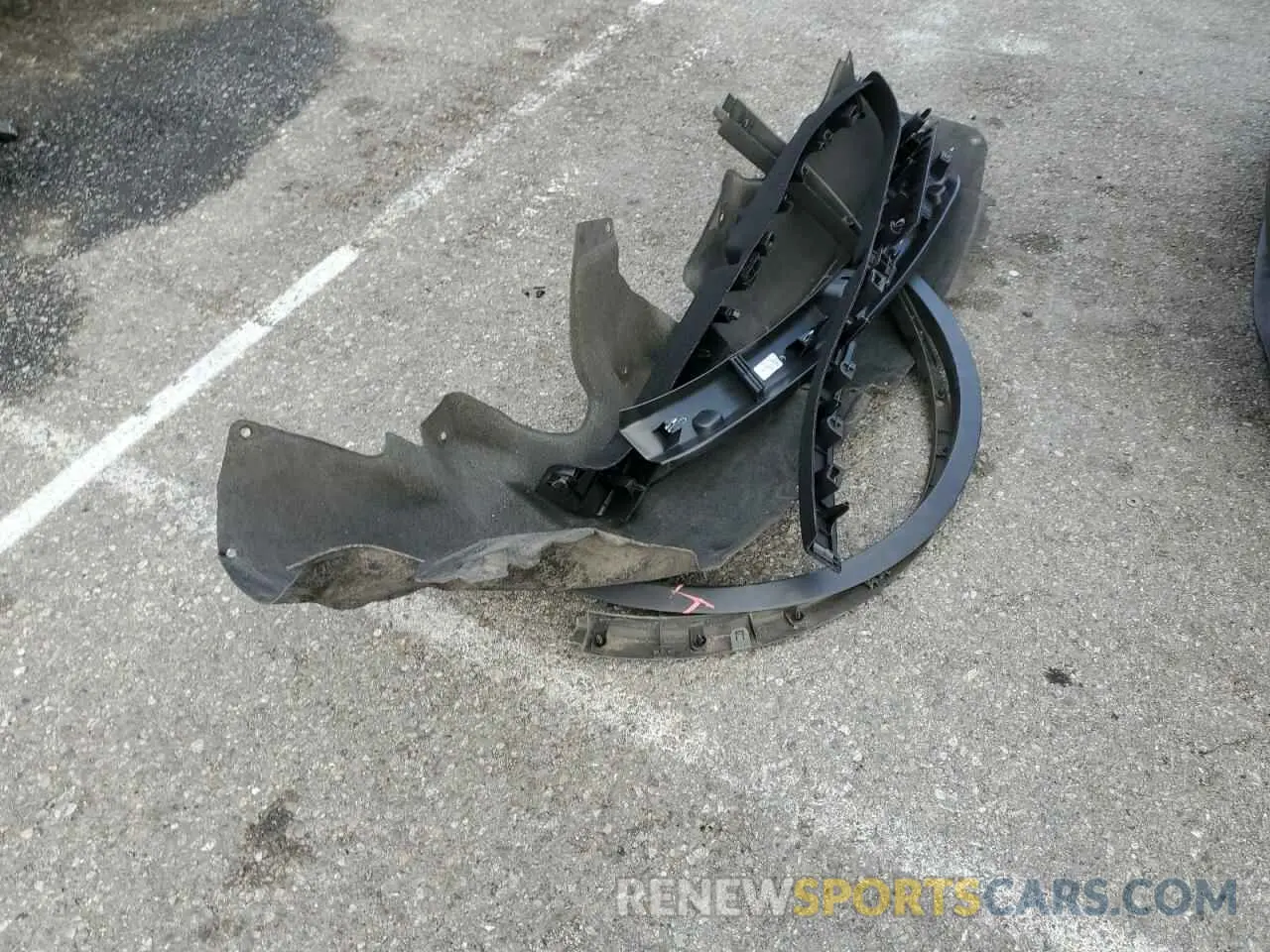 13 Photograph of a damaged car 7SAYGDEE2NF459827 TESLA MODEL Y 2022