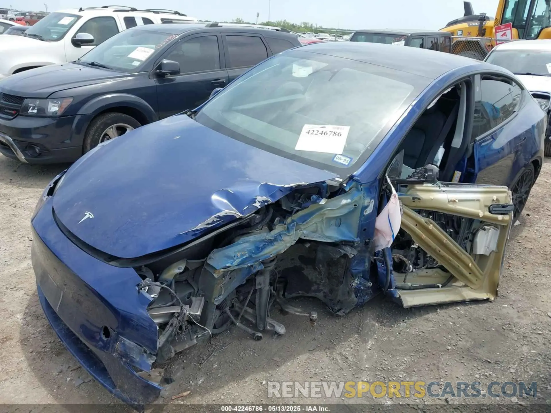 2 Photograph of a damaged car 7SAYGDEE2NF480161 TESLA MODEL Y 2022