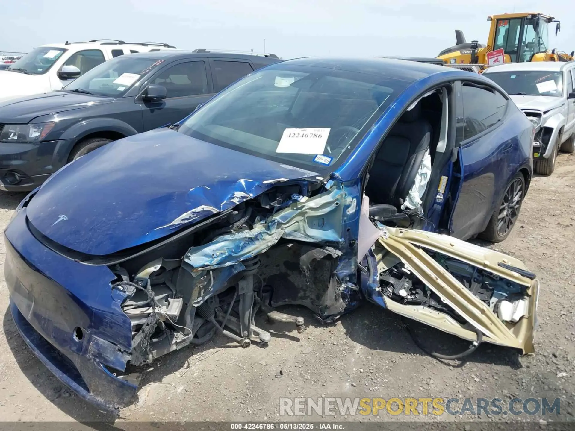 6 Photograph of a damaged car 7SAYGDEE2NF480161 TESLA MODEL Y 2022