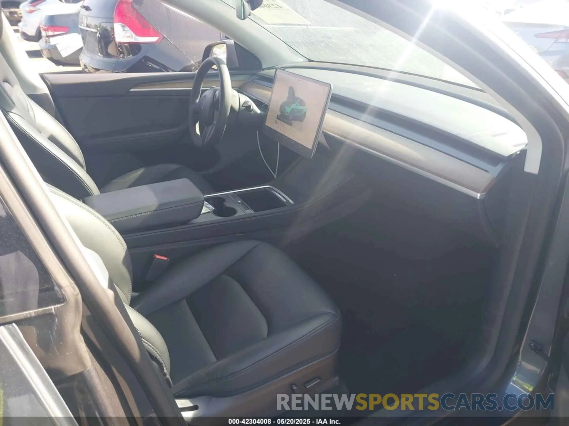 5 Photograph of a damaged car 7SAYGDEE2NF533358 TESLA MODEL Y 2022