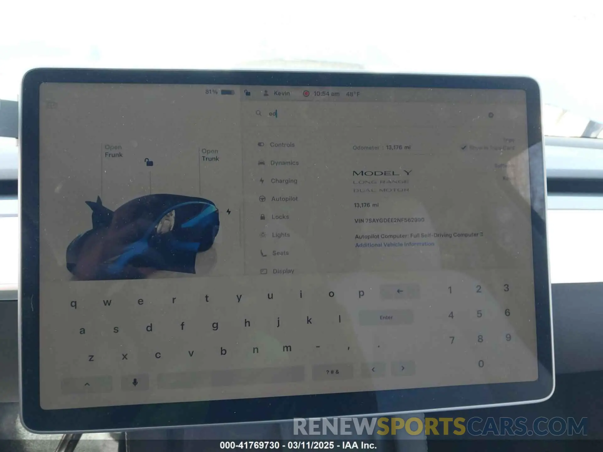 17 Photograph of a damaged car 7SAYGDEE2NF562990 TESLA MODEL Y 2022