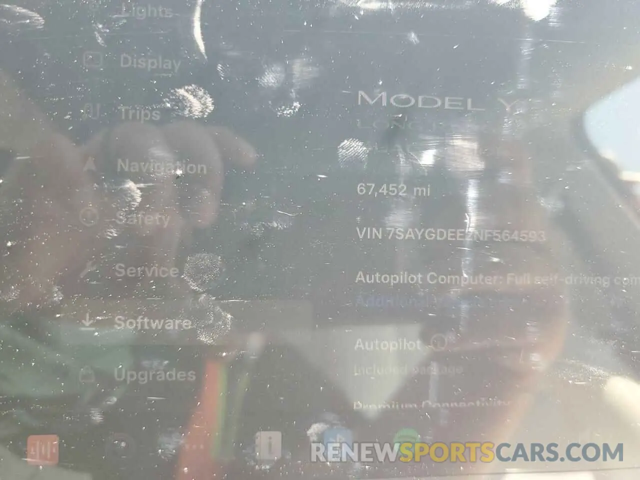 9 Photograph of a damaged car 7SAYGDEE2NF564593 TESLA MODEL Y 2022