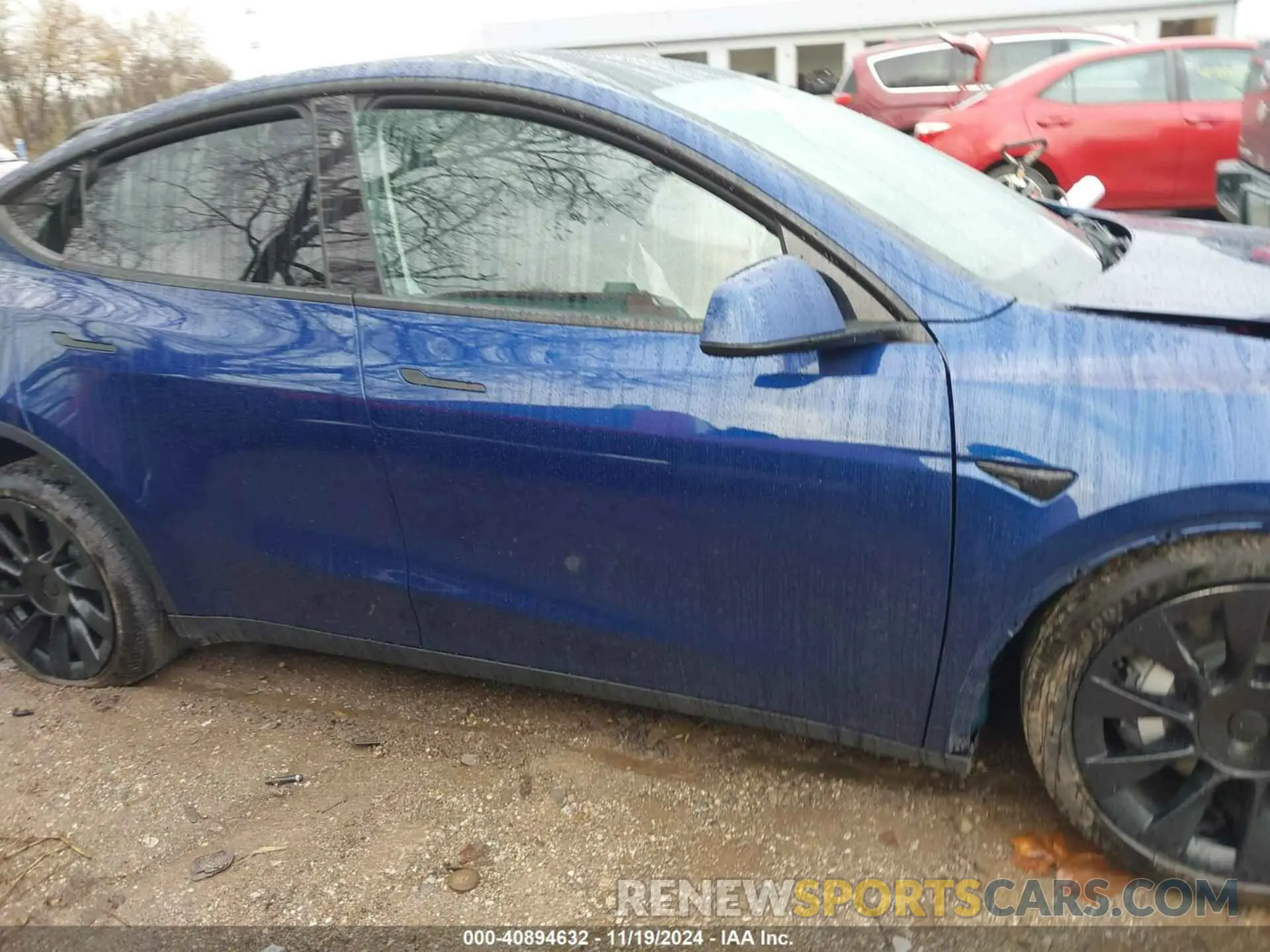14 Photograph of a damaged car 7SAYGDEE3NA007432 TESLA MODEL Y 2022
