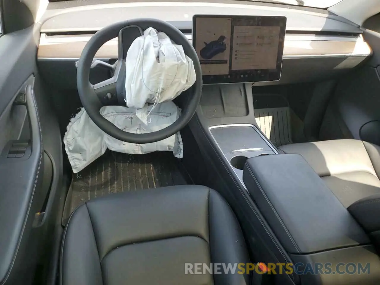 8 Photograph of a damaged car 7SAYGDEE3NA009004 TESLA MODEL Y 2022