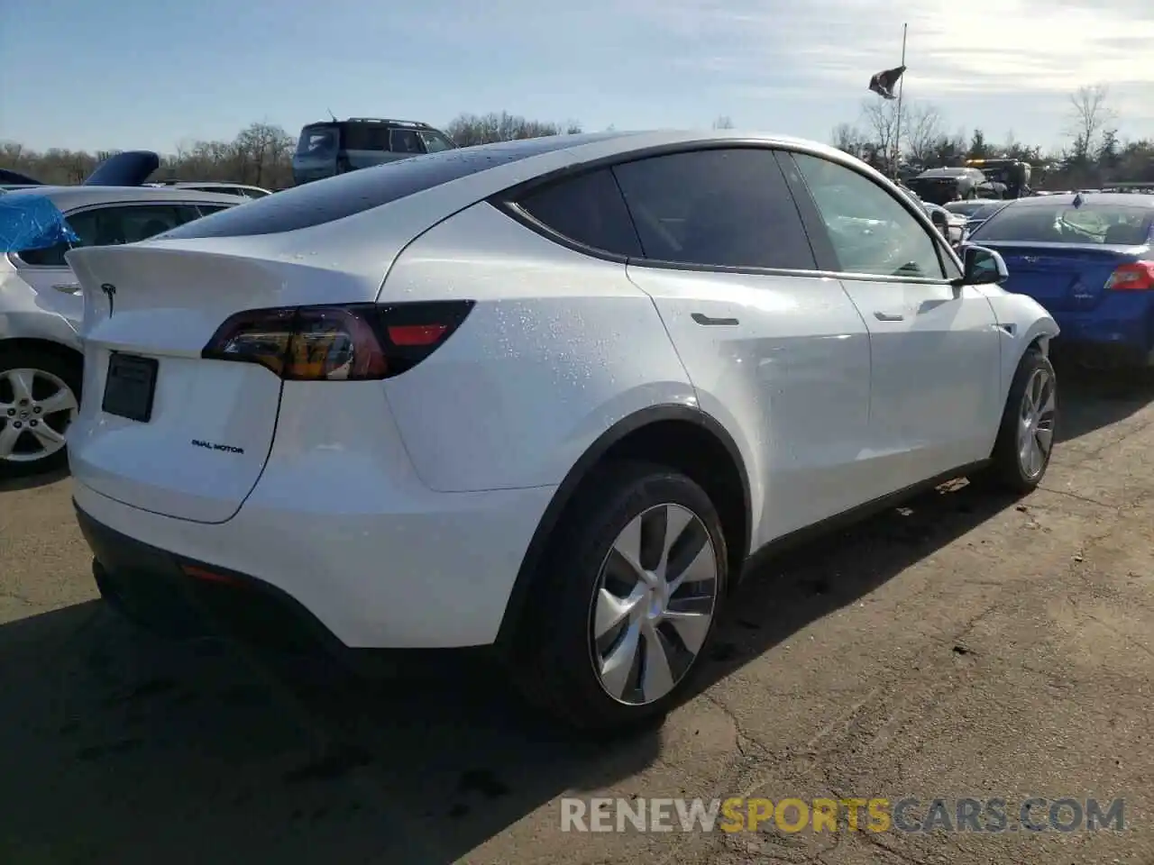 3 Photograph of a damaged car 7SAYGDEE3NA010086 TESLA MODEL Y 2022