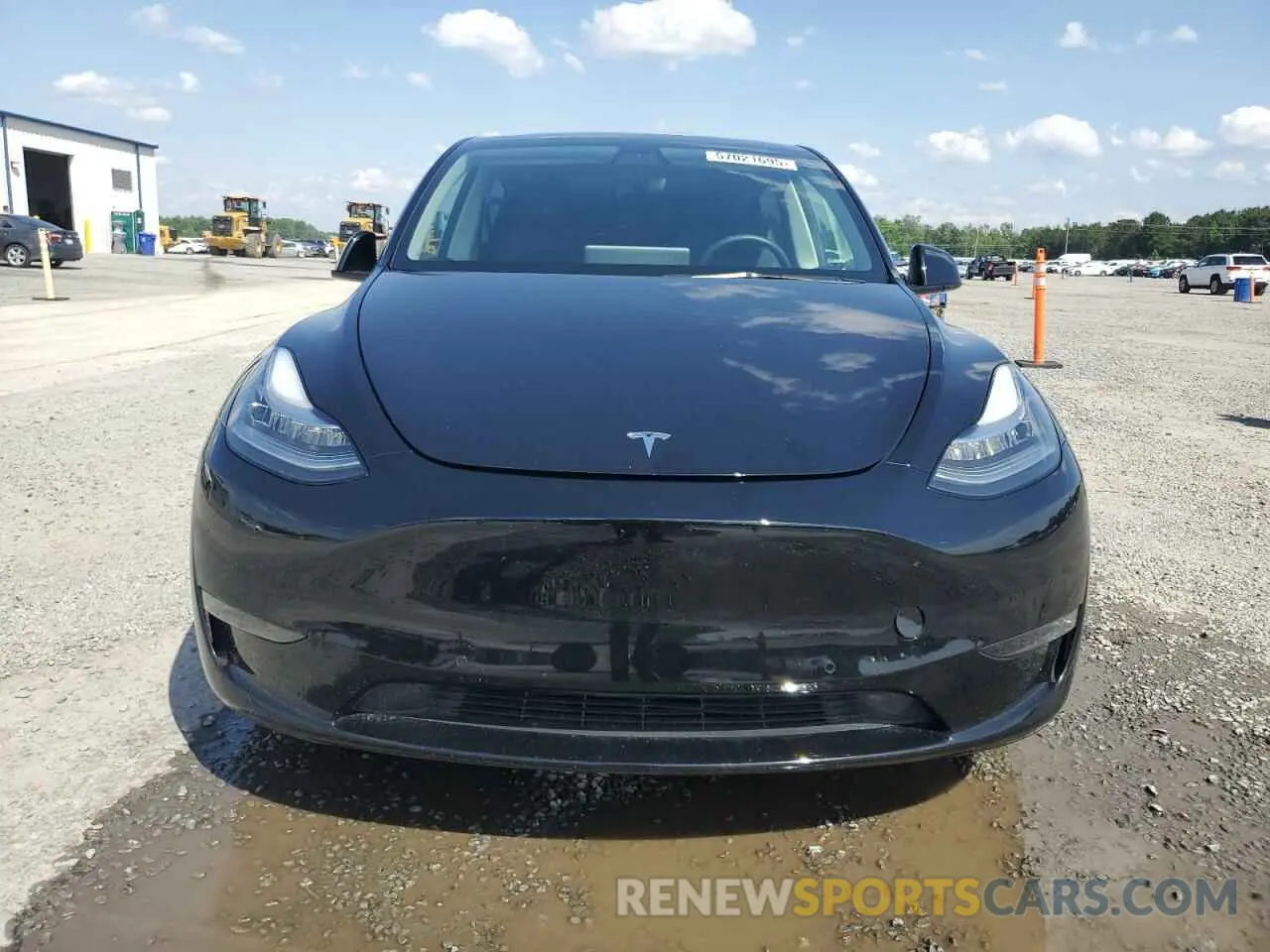 5 Photograph of a damaged car 7SAYGDEE3NF309452 TESLA MODEL Y 2022
