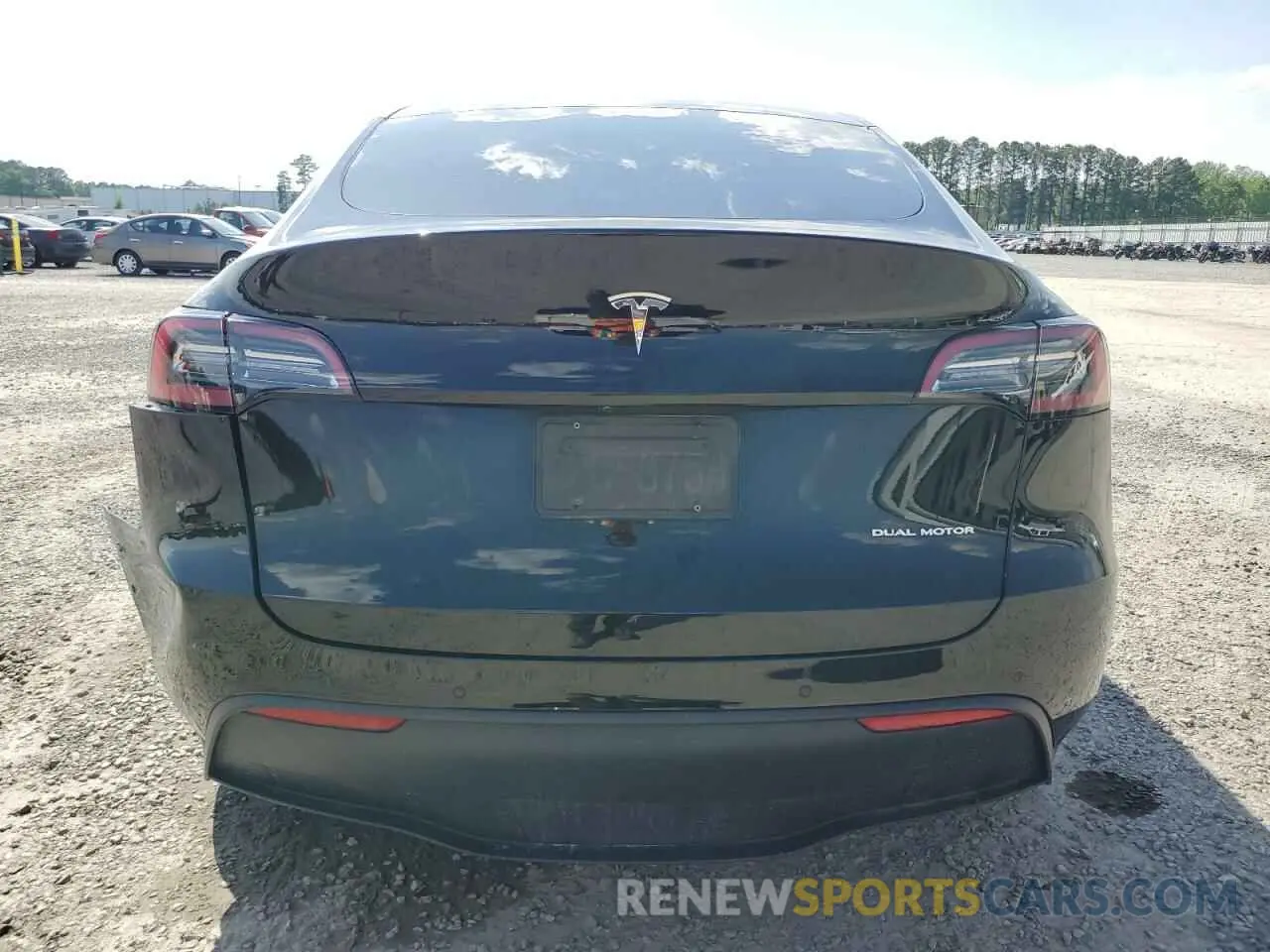 6 Photograph of a damaged car 7SAYGDEE3NF309452 TESLA MODEL Y 2022
