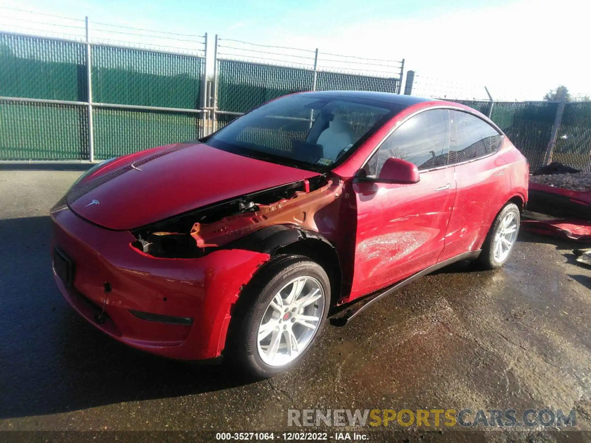 2 Photograph of a damaged car 7SAYGDEE3NF312027 TESLA MODEL Y 2022