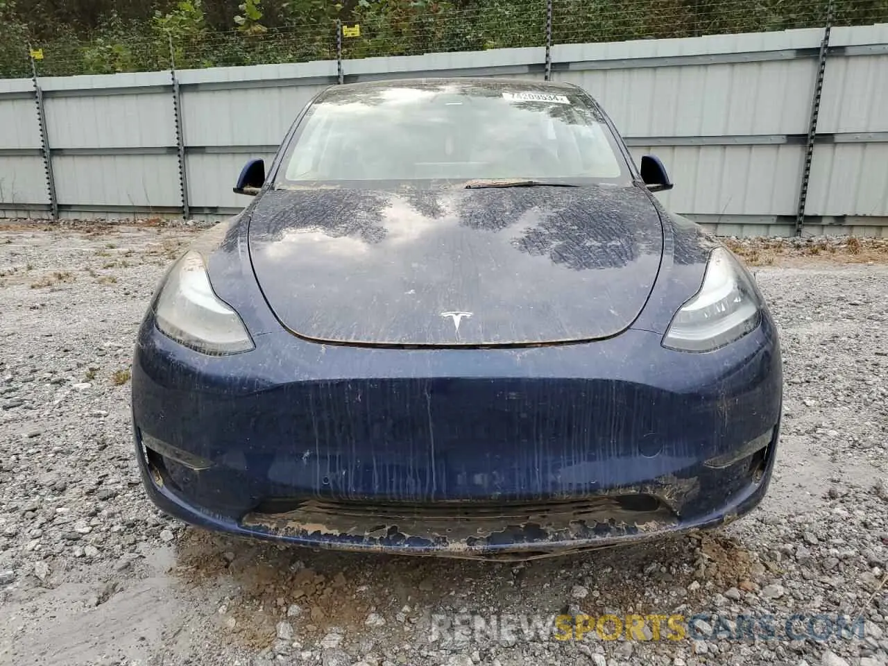 5 Photograph of a damaged car 7SAYGDEE3NF325327 TESLA MODEL Y 2022