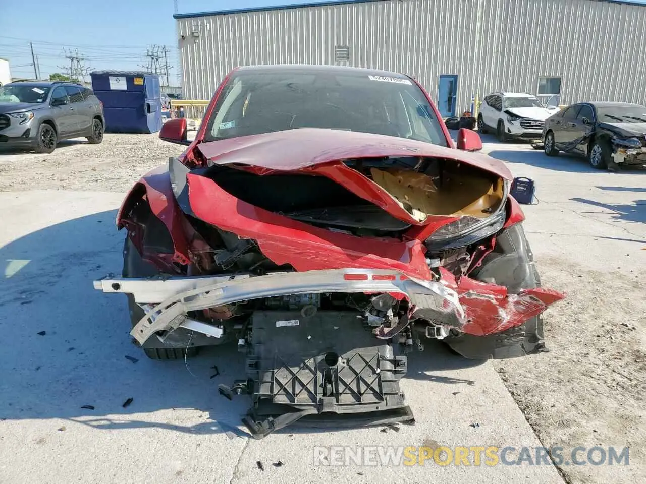 5 Photograph of a damaged car 7SAYGDEE3NF362880 TESLA MODEL Y 2022