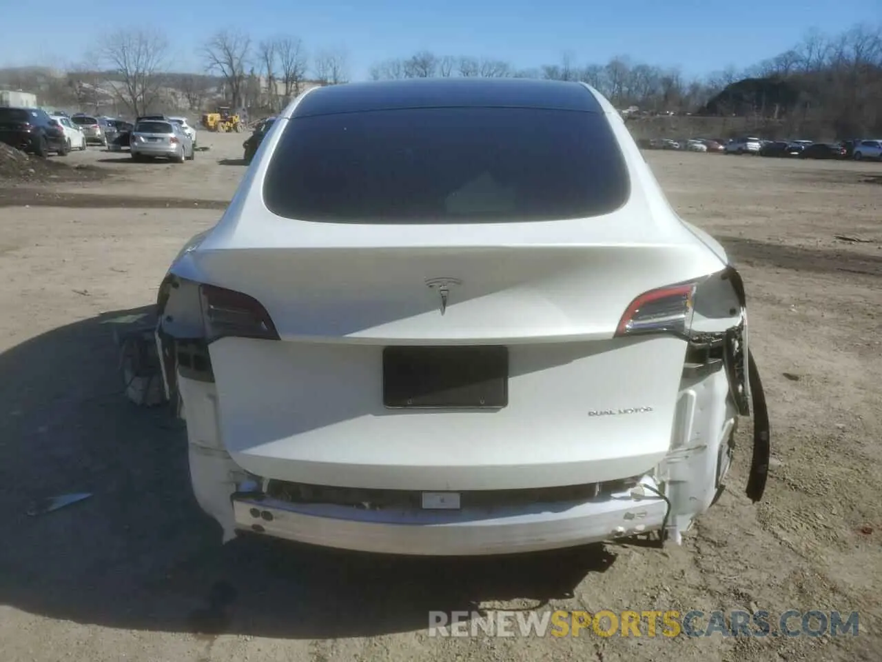 6 Photograph of a damaged car 7SAYGDEE3NF385950 TESLA MODEL Y 2022