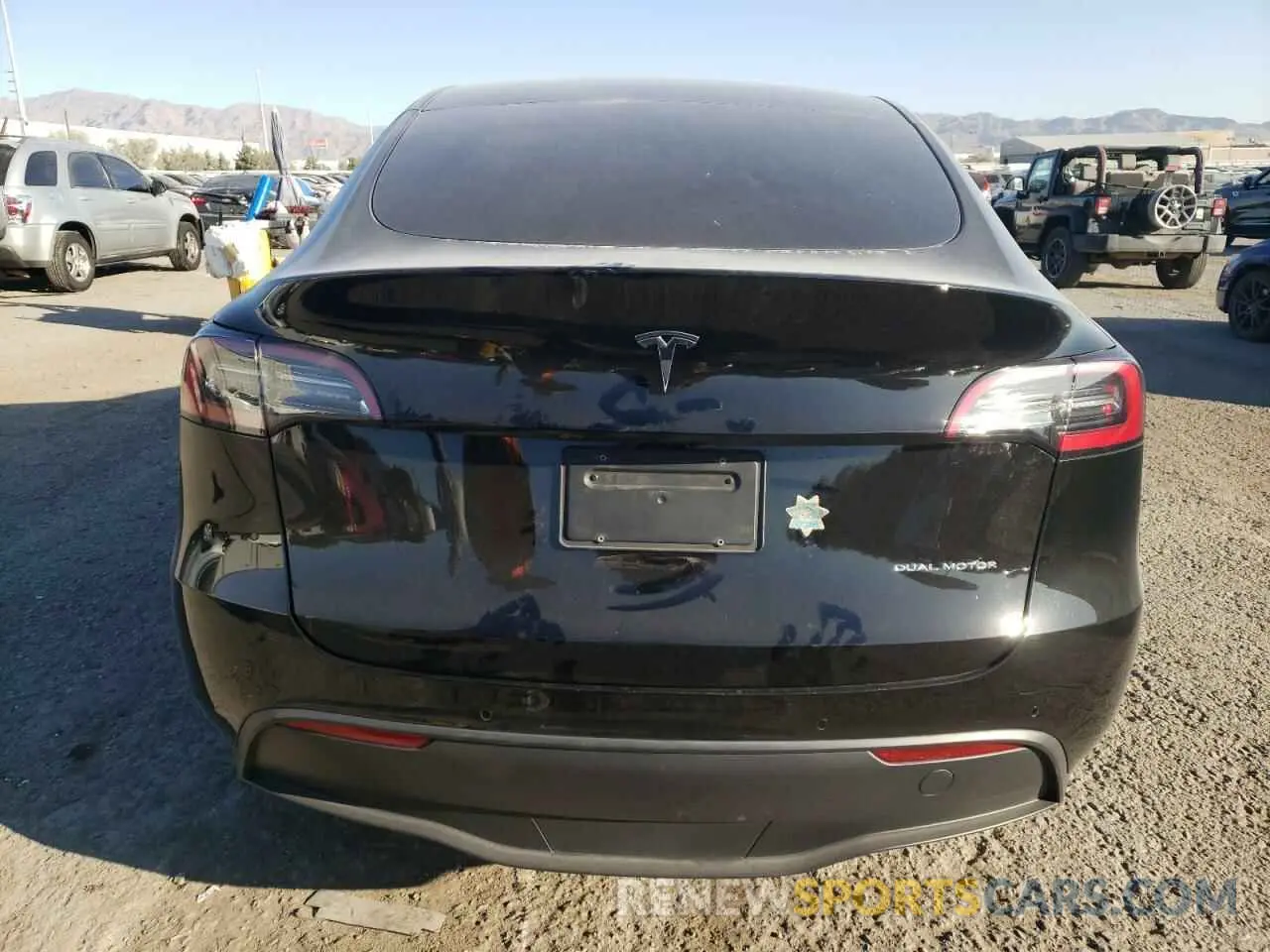 6 Photograph of a damaged car 7SAYGDEE3NF389433 TESLA MODEL Y 2022